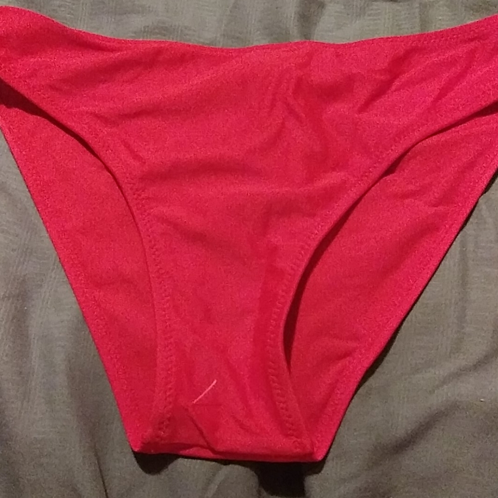 Swimsuit - Picture 3 of 3